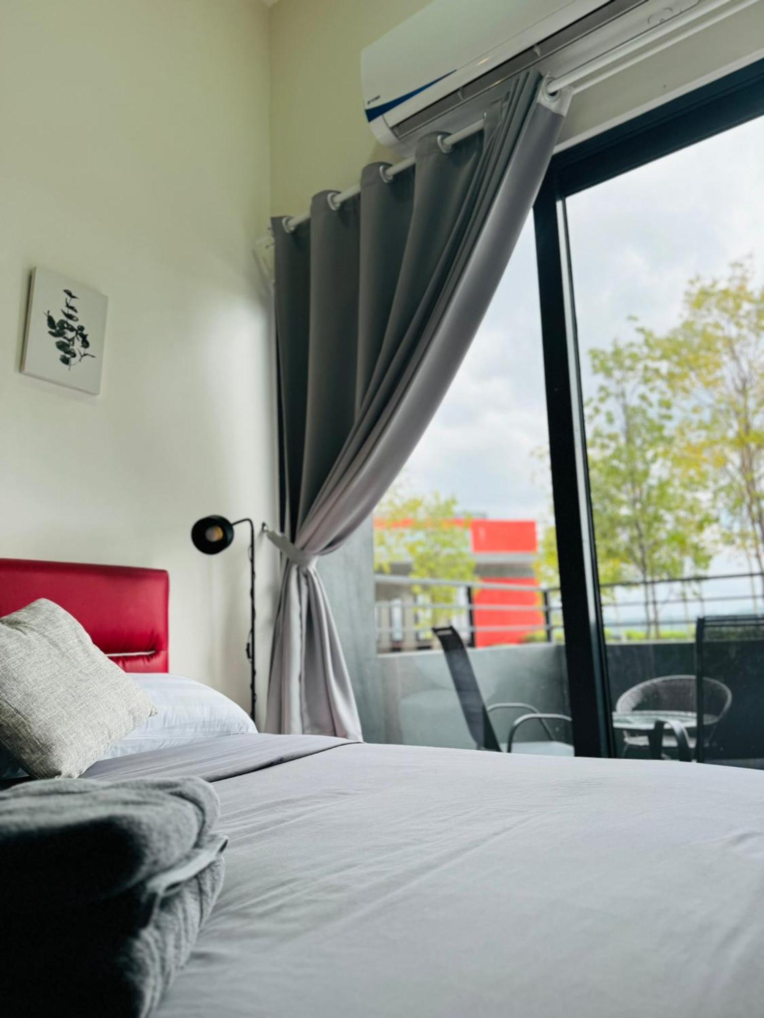 Coresoho Suite By Bkastaycation Kotawarisan Sepang Klia Airport, Free Wifi Eksteriør billede